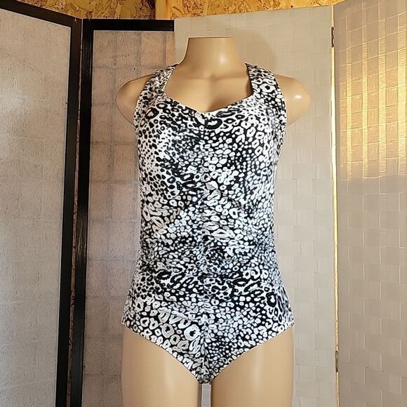 BRAND NEW BYRON BLUE TUMMY CONTROL ANIMAL PRINT DESIGN ONE-PIECE SWIMSUITS - Picture 9 of 15